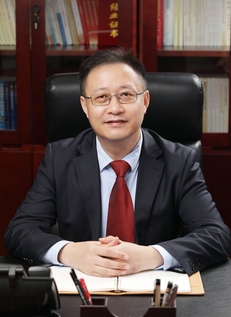 董事長(zhǎng)馮玉珂